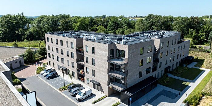 Appartement 1 pièce à vendre à Mathilde Popeleuerf, Halle