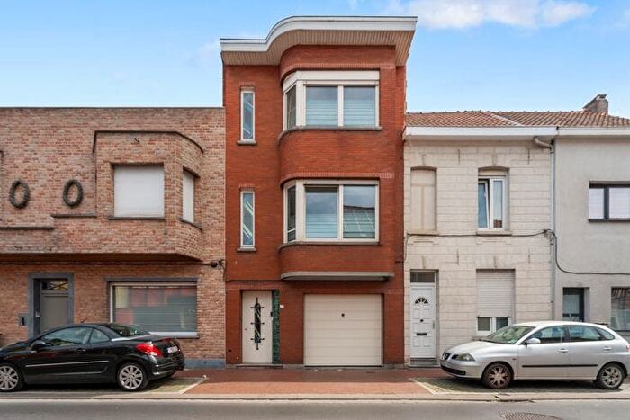 Moeskroenstraat, Menen : Maison 3 pièces à vendre