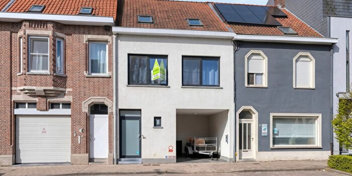 Izegemseaardeweg, Roeselare : Maison 5 pièces à vendre