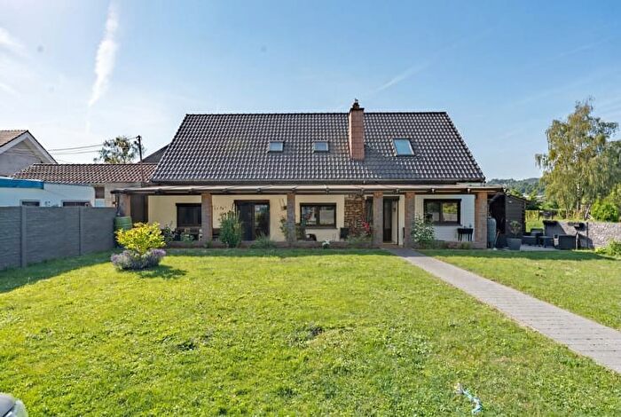 Maison 6 pièces à Rue des Saules, HUY, à vendre