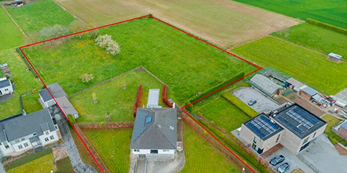 Maison 4 pièces à vendre à Tiensesteenweg, GlabbeekZuurbemde