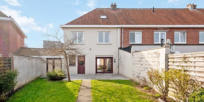 Maison 3 pièces à Arendsstraat, Harelbeke, à vendre