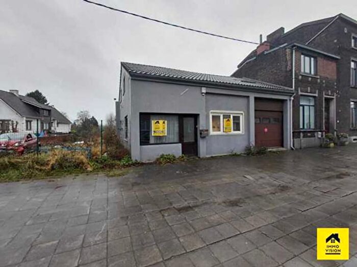 Rue Maximilien Wattelar A, Charleroi Jumet : Maison 2 pièces à vendre