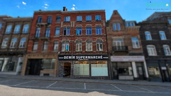 Maison 6 pièces à vendre à Rue Turenne, Charleroi
