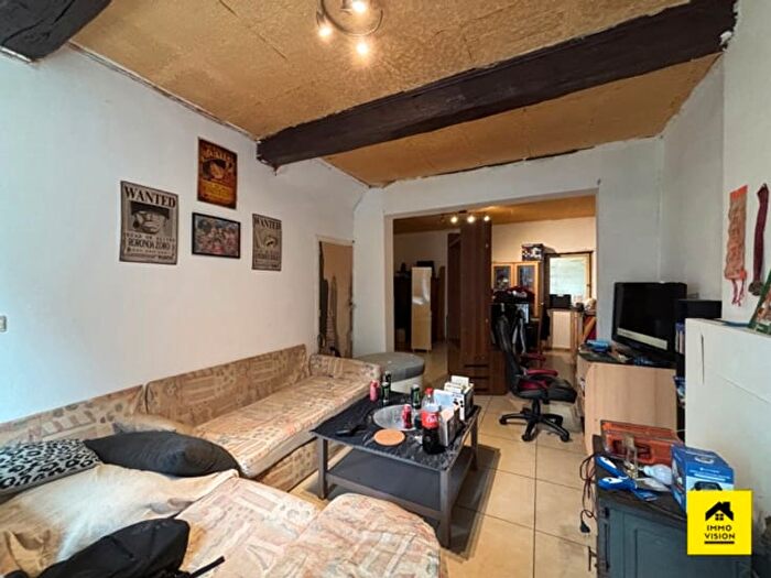 Rue du Chênois, Charleroi : Maison 2 pièces à vendre