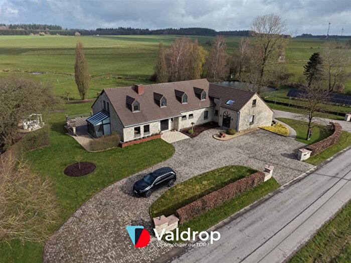 Maison 6 pièces à vendre à Rue de la Roye, VauxsurSûre