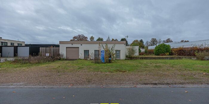 Maison 3 pièces à vendre à Maaseik, Limburg
