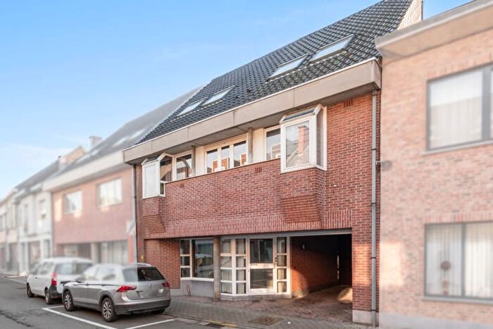 Maison 5 pièces à Stationsstraat, Lebbeke, à vendre