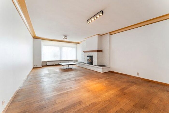 Appartement 3 pièces à vendre à Roeselaarsestraat, Izegem