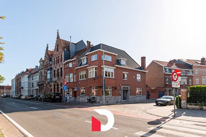 ElfJulistraat, Brugge : Maison 1 pièce à vendre