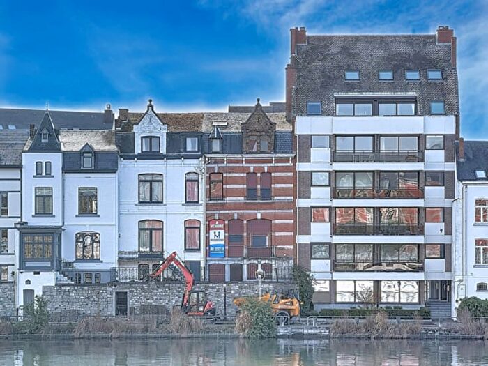 Maison 5 pièces à vendre à Quai de Meuse, Namur