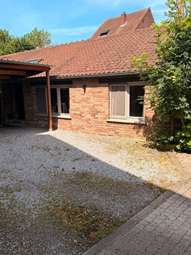 Maison 2 pièces à Chaussée De Wavre, GrezDoiceau, à vendre