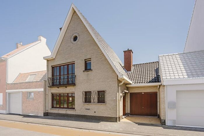 Maison 1 pièce à Hulstsestraat, Kuurne, à vendre