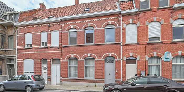 Maison 3 pièces à vendre à SintCrispijnstraat, Izegem