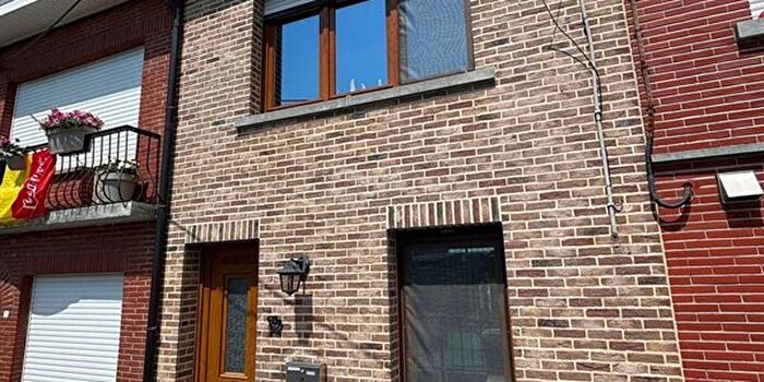 Maison 2 pièces à Spoorwegstraat, Nederboelare, à vendre