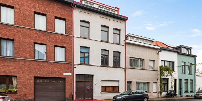 Maison 8 pièces à Boerhaavestraat, Antwerpen, à vendre