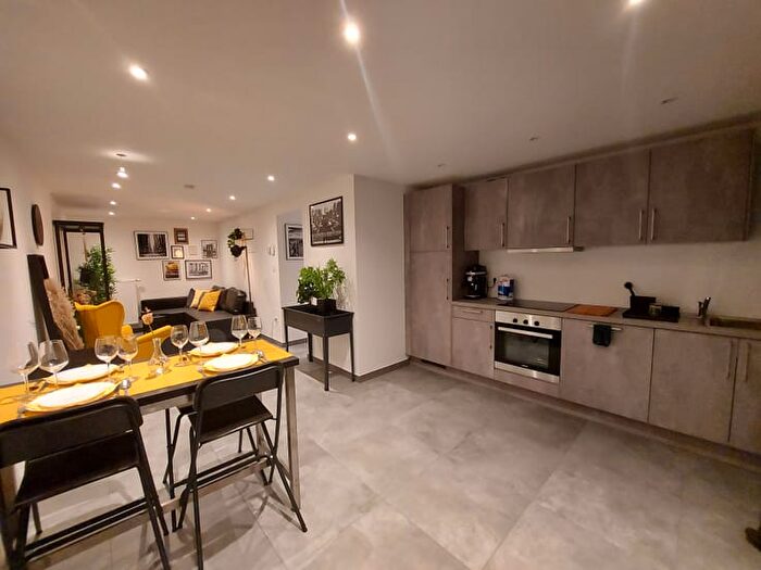 Appartement 5 pièces à vendre à Rue SaintPierre, R