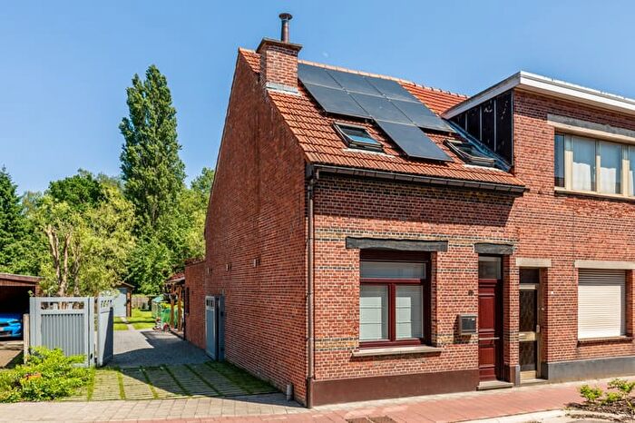 Wommelgemsteenweg, Wijnegem : Maison 10 pièces à vendre