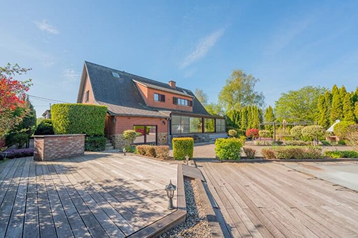 Rue GiletVille, Profondeville : Maison 4 pièces à vendre