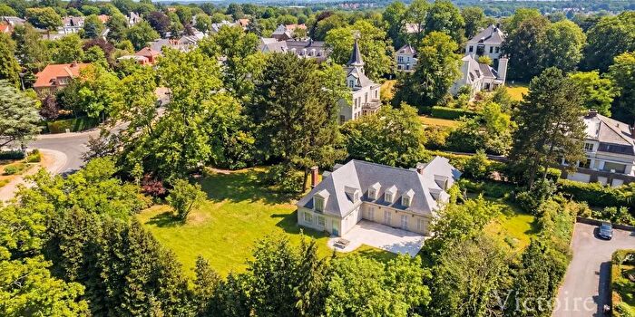 Maison 5 pièces à SintGenesiusRode, VlaamsBrabant, à vendre