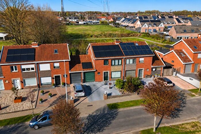 Maison 1 pièce à Koningin Elisabethlaan, Emelgem, à vendre