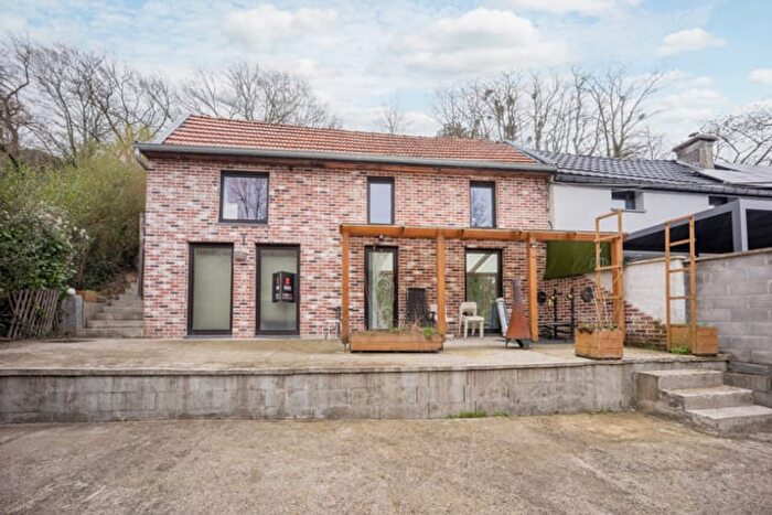 Maison 2 pièces à vendre à Rue du Thier à Liège, Liège