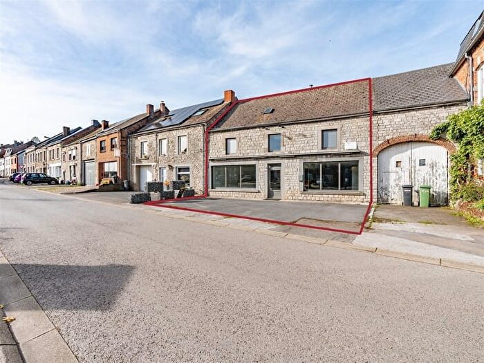 Rue des Déportés, BEAURAING : Maison 1 pièce à vendre