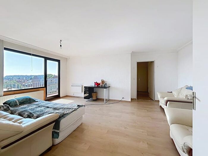 Appartement 2 pièces à vendre à HeiligHartstraat bus, ROESELARE