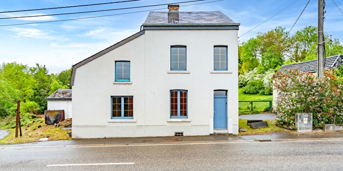Rue de la Libération, Rochefort - Maison 3 pièces à vendre
