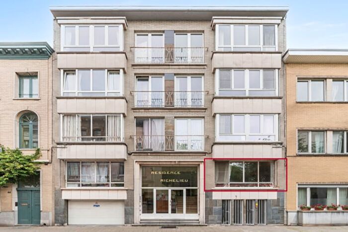 Appartement 1 pièce à Bisschopstraat, Antwerpen, à vendre