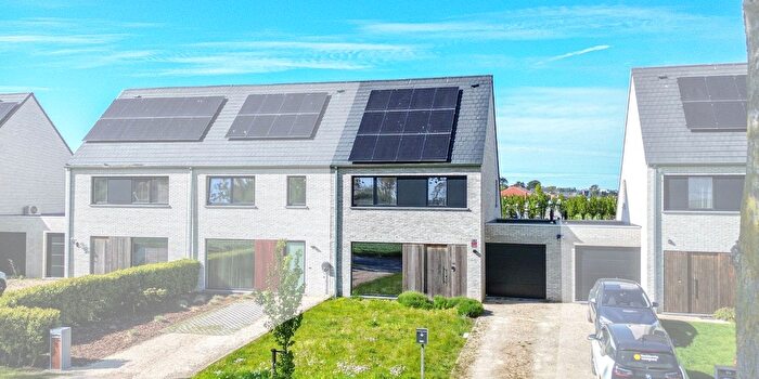 Maison 4 pièces à vendre à Batterijstraat C, Klemskerke