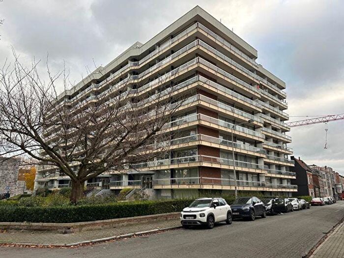 Rue de l'Ecorcherie Bloc, Tournai : Appartement 1 pièce à vendre