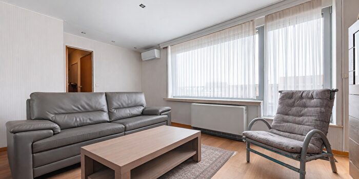Appartement 2 pièces à Kasteelstraat, SintNiklaas, à vendre