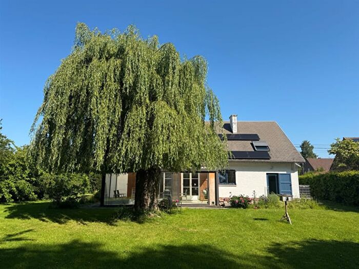 Rue Haute, Corbais : Maison 3 pièces à vendre