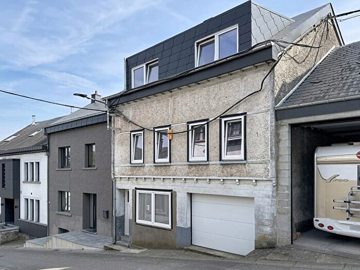 Maison 3 pièces à Rue SaintRoch, Houffalize, à vendre