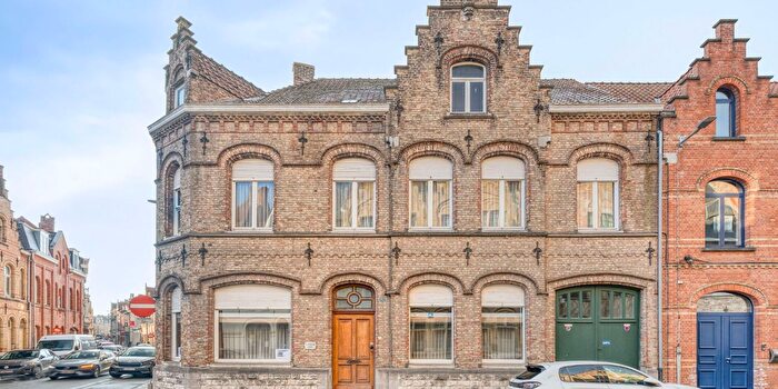 Maison 4 pièces à vendre - Lange Torhoutstraat, Ieper