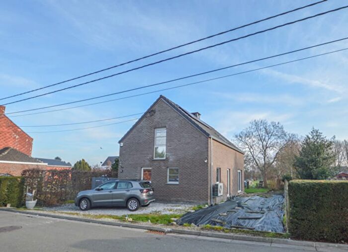 Rue des Frères Heusghem, Ransart - Maison 2 pièces à vendre