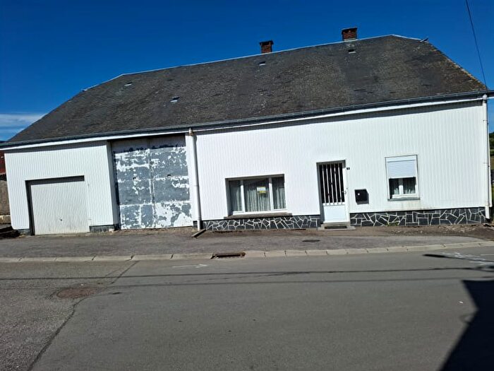 Rue Des Tilleuls, Bertrix : Maison 6 pièces à vendre