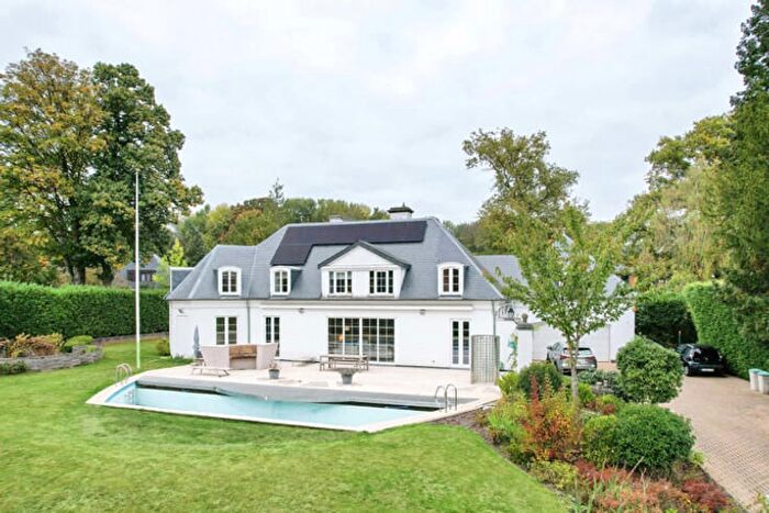 Avenue des Erables, RhodeSaintGenèse : Maison 4 pièces à vendre
