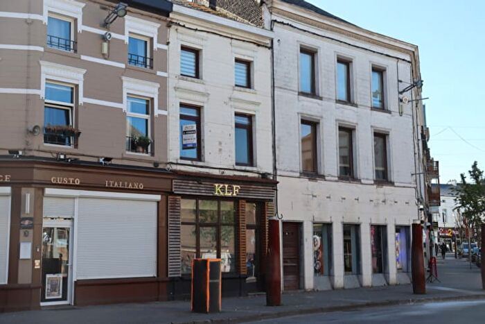 Maison 2 pièces à vendre à Place de la louve, La Louvière
