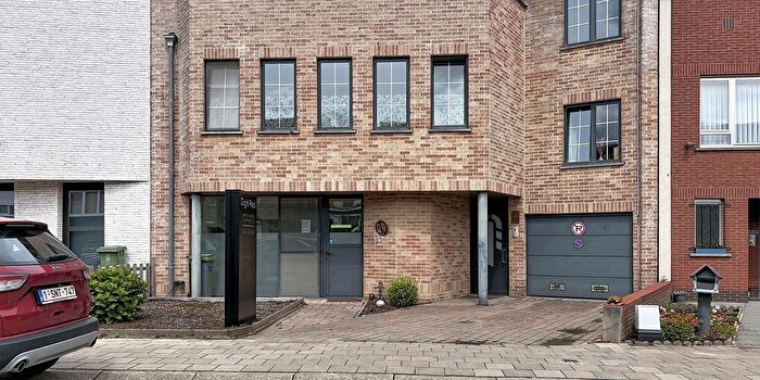Maison 5 pièces à Manebruggestraat, Deurne, à vendre