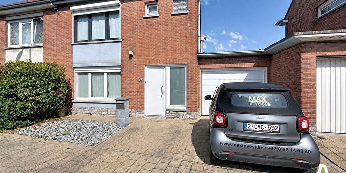 Maison 3 pièces à vendre à Bourgondiëlaan, Moeskroen