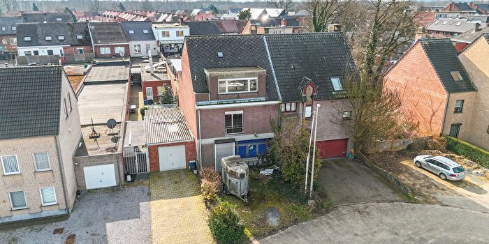 Maison 3 pièces à vendre à Zwaluwstraat, Heusden