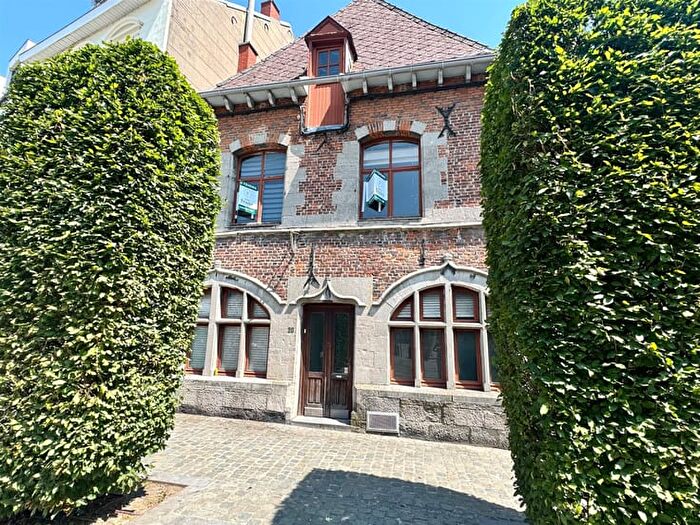 Grand'Place, LESSINES : Maison 3 pièces à vendre