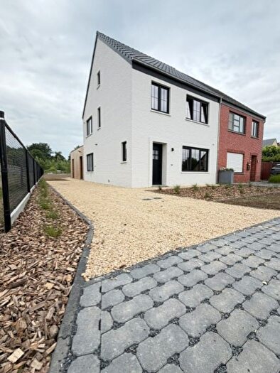 Maison 3 pièces à SintJorislaan, HerkdeStad, à vendre