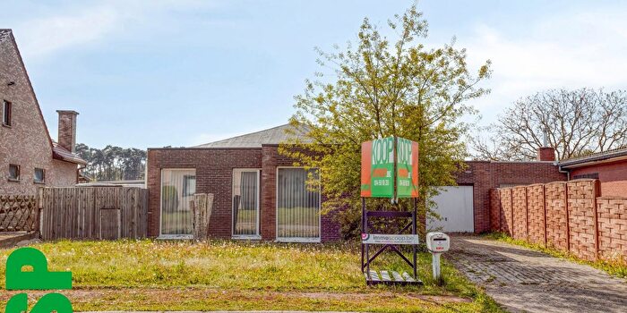 Maison 4 pièces à Heieinde, Veerle, à vendre