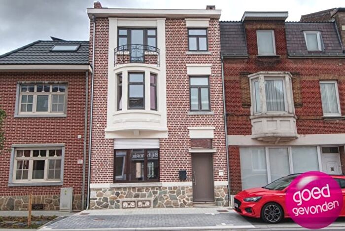 Maison 4 pièces à louer à Henisstraat, TongerenBorgloon