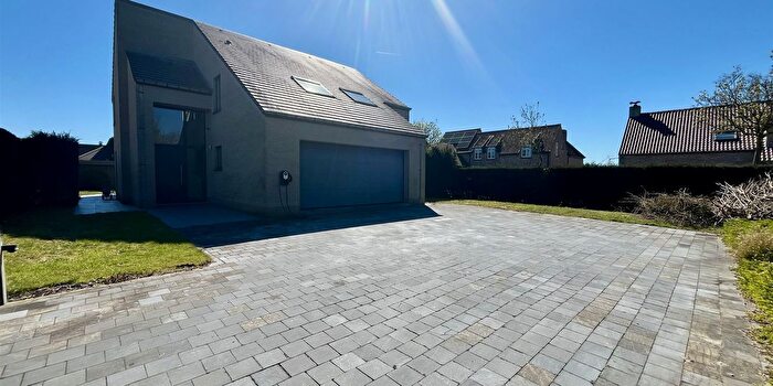 Ooievaarstraat, Jabbeke : Maison 4 pièces à vendre
