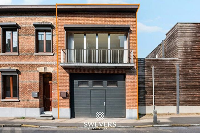 SintJansstr, SintTruiden - Maison 1 pièce à vendre