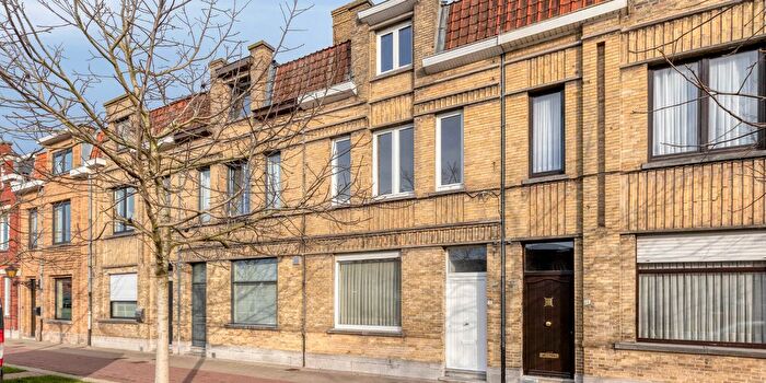 Masscheleinlaan, Ieper : Maison 3 pièces à vendre